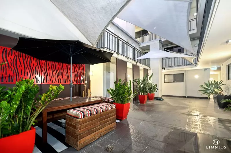 Vibrant Inner City Living!