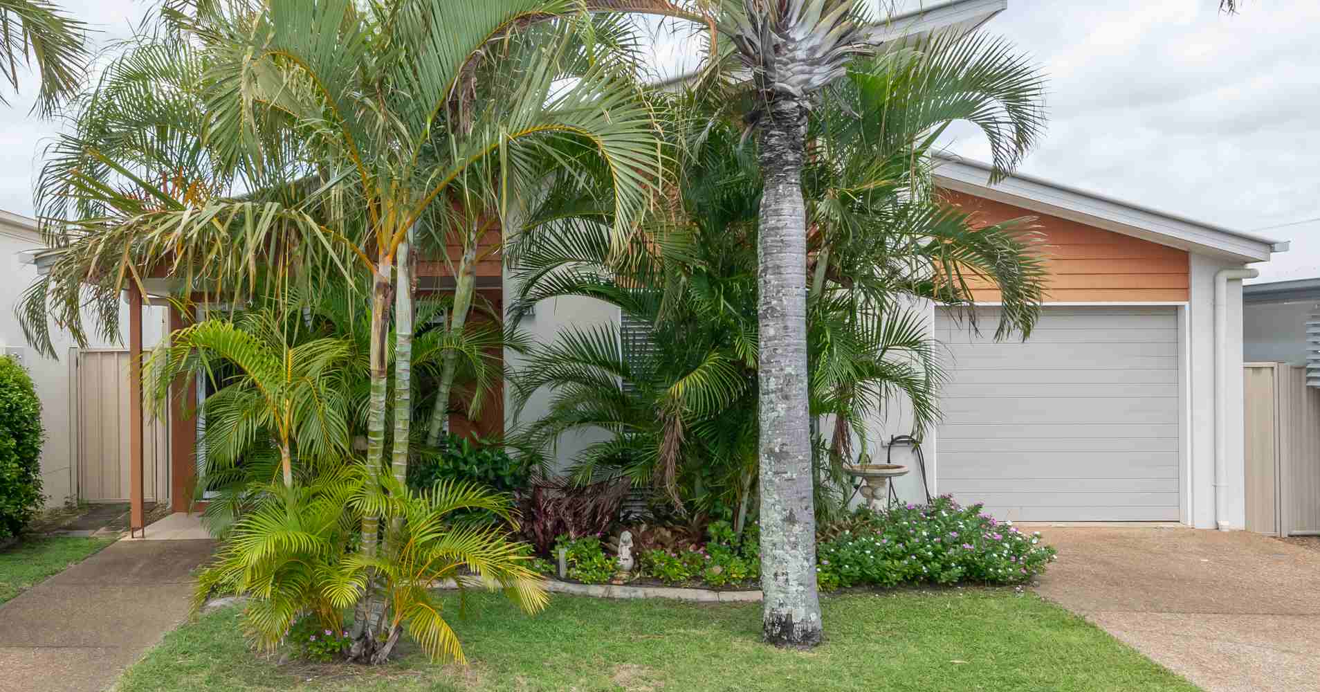 Charming Lifestyle Living