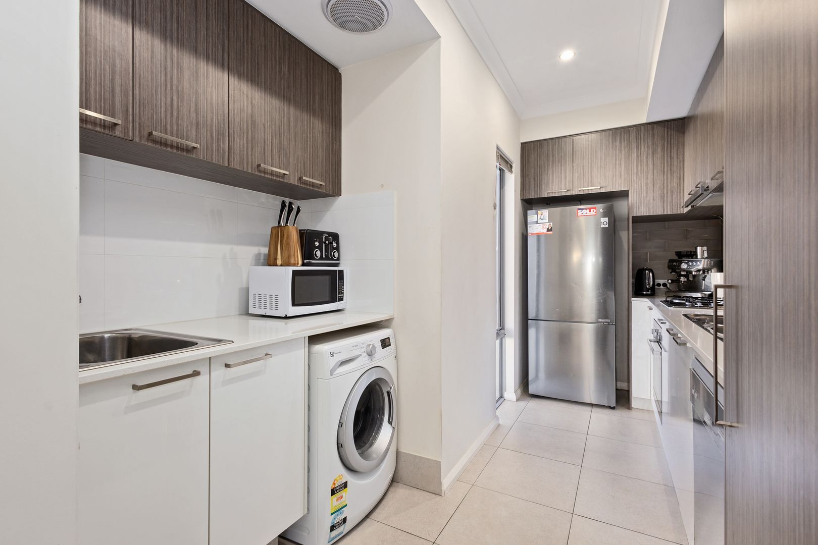 Spacious, Modern & Unparalleled Location!!