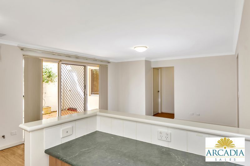 ARCADIA WATERS MADDINGTON - 3 Bedroom Semi Ensuite