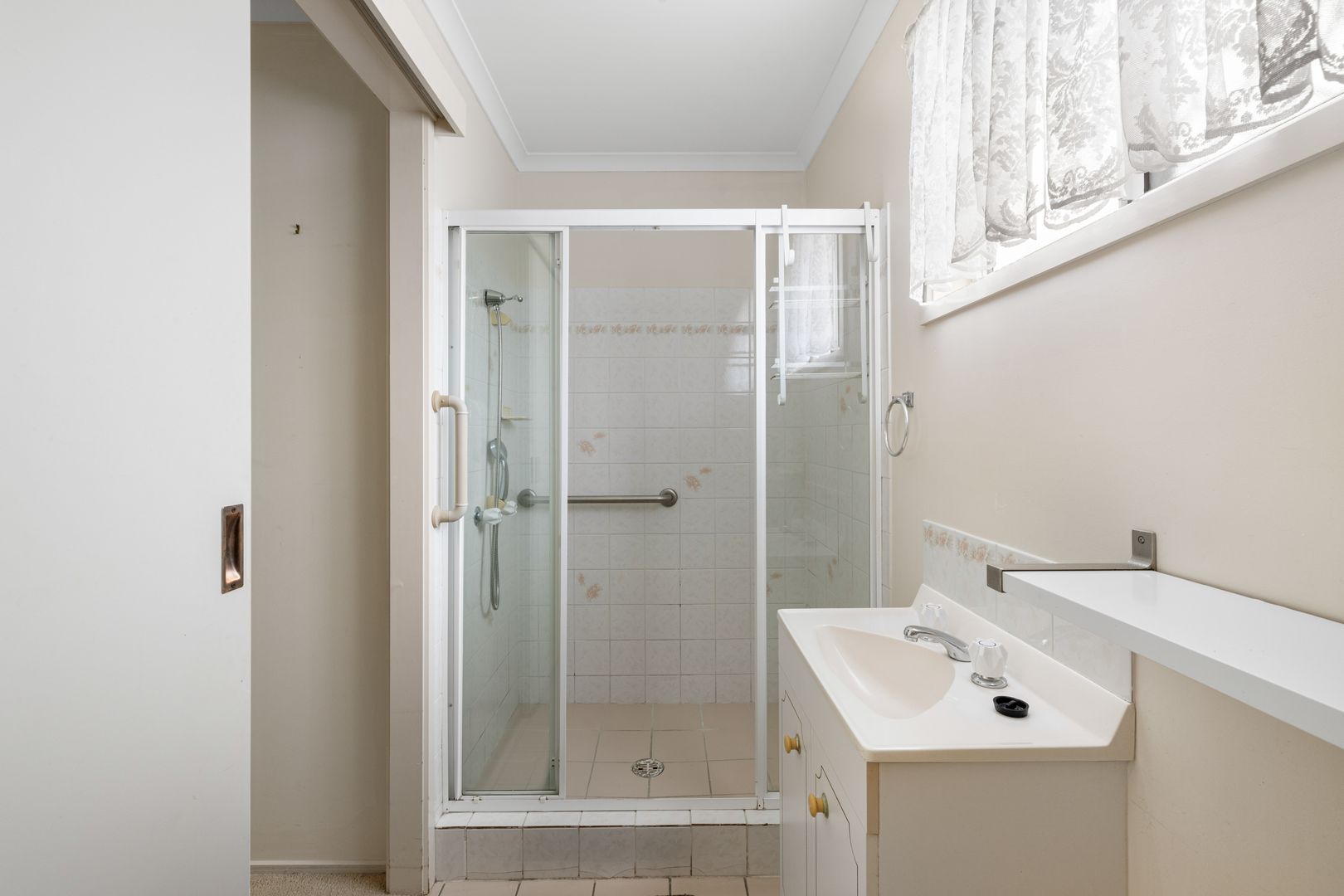 Well presented and Low Maintenance