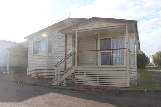 SPACIOUS 3-BEDROOM LIVING