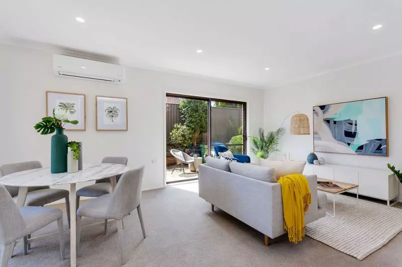 Low-maintenance two-bedroom villa close to community centre