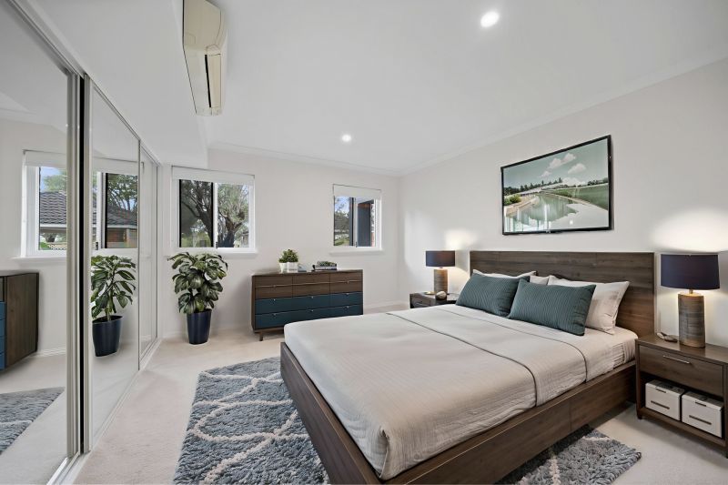 UNDER OFFER - Impressive Ground Floor Apartment