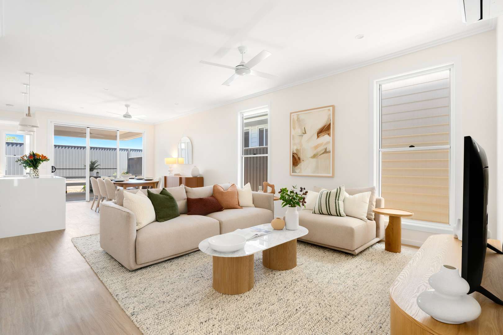Stradbroke | Contemporary Coastal