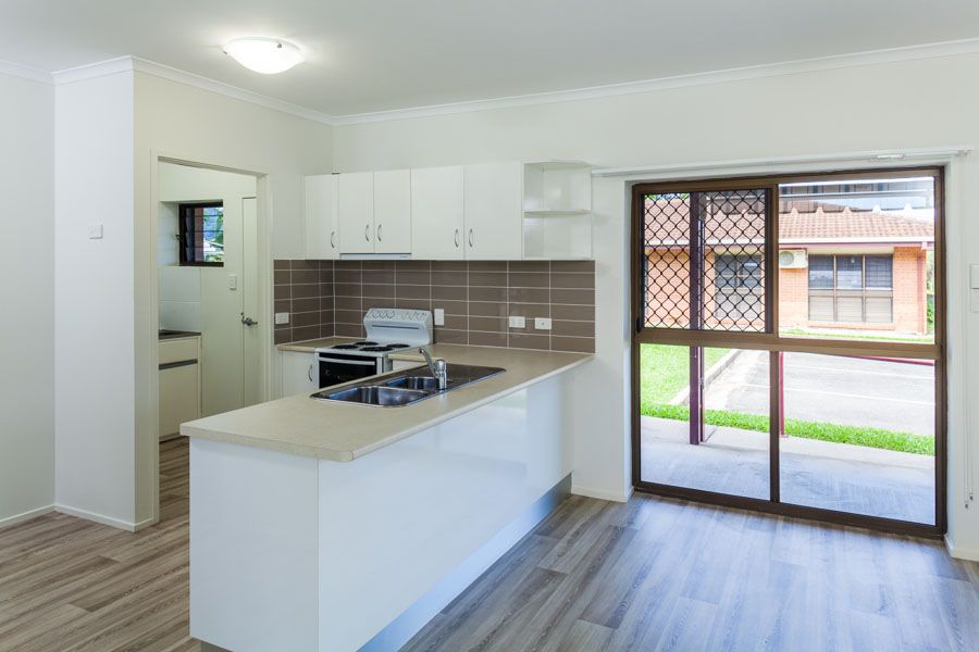 Friendly New Neighbours