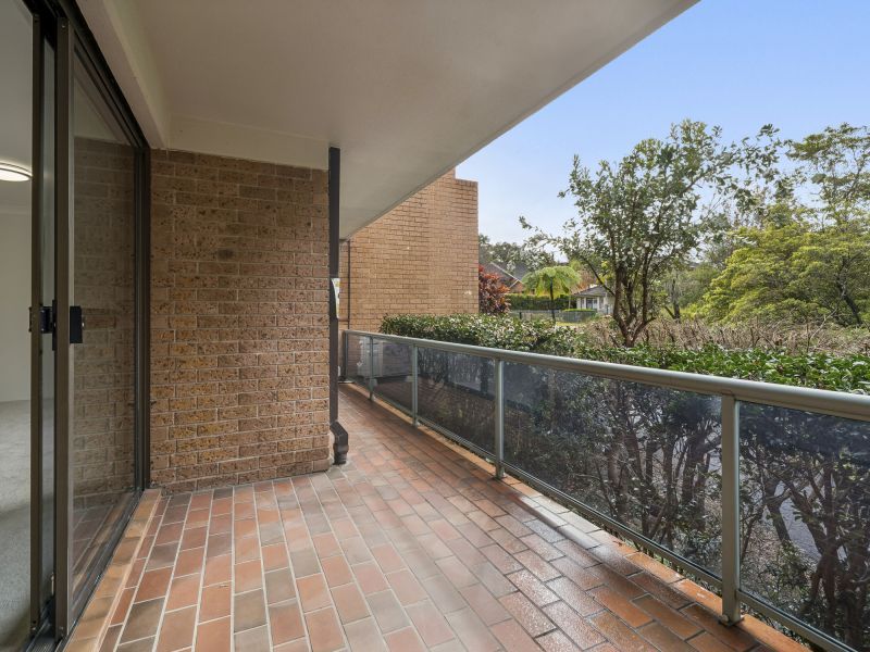 Spacious two-bedroom residence in a peaceful setting