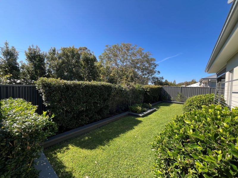PRIME POSITION, PRIVATE GARDEN, NORTH OUTLOOK