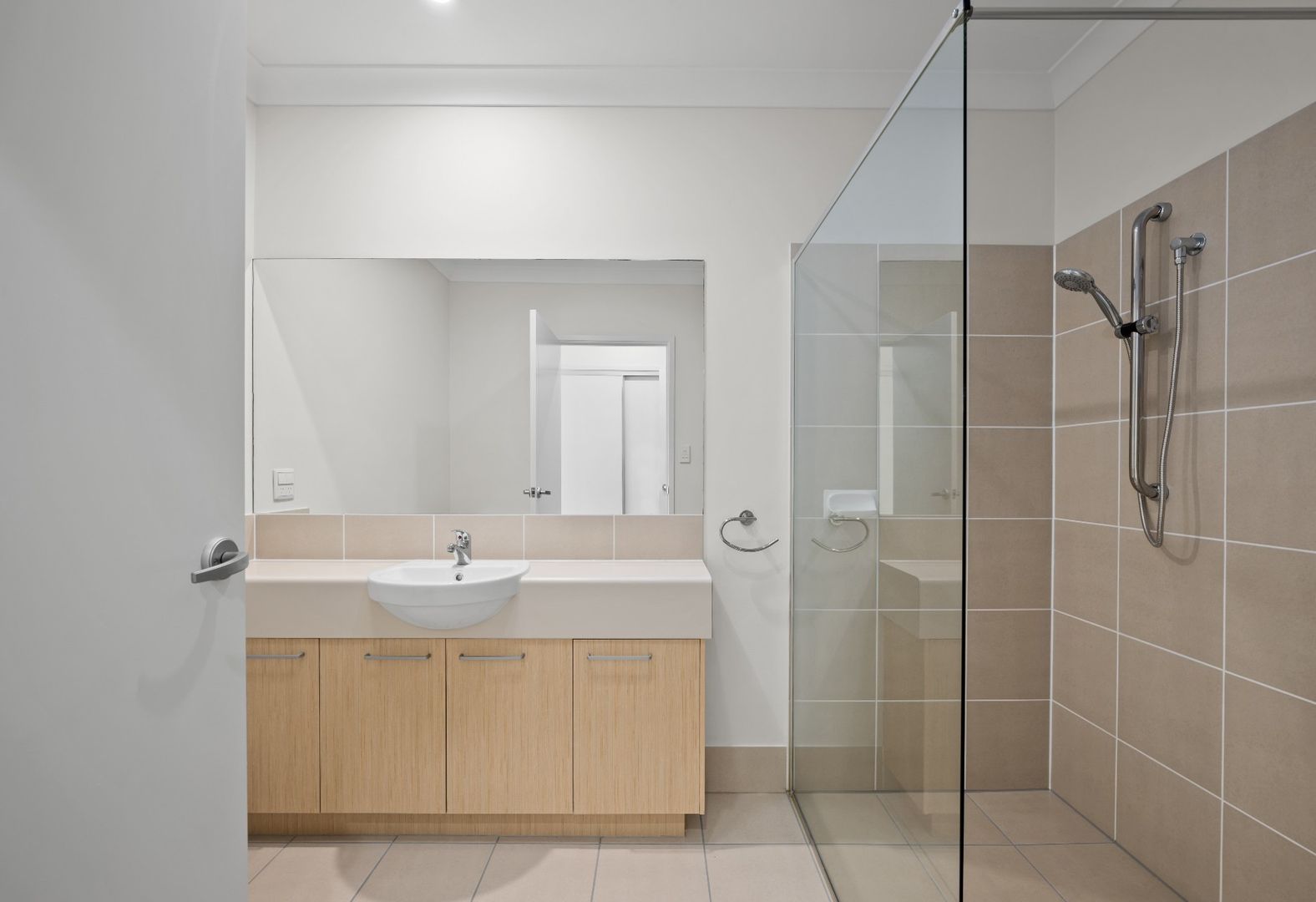 138/1 McClintock Drive, Fig Tree Village, Murrumba Downs, QLD 4503