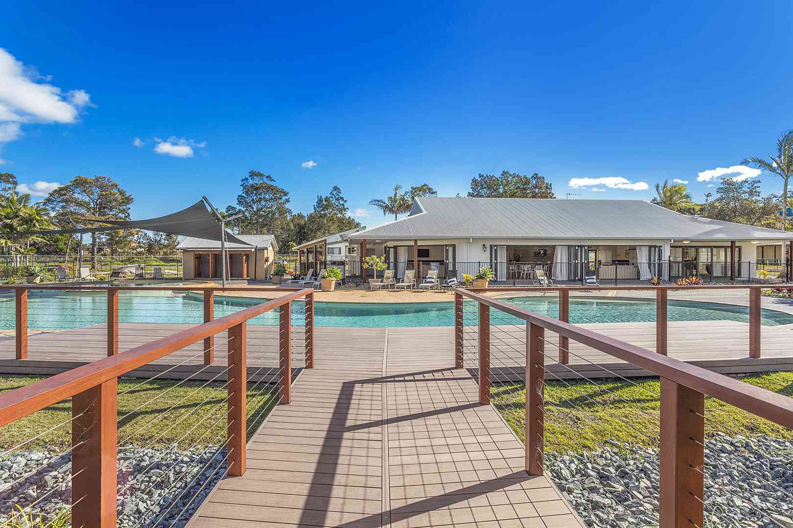 Beachfront Over 50s living Hallidays Point