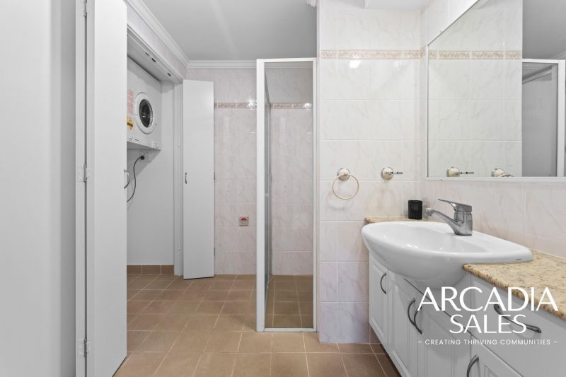 Three Bedroom Retirement Home, Don't Miss Out.....