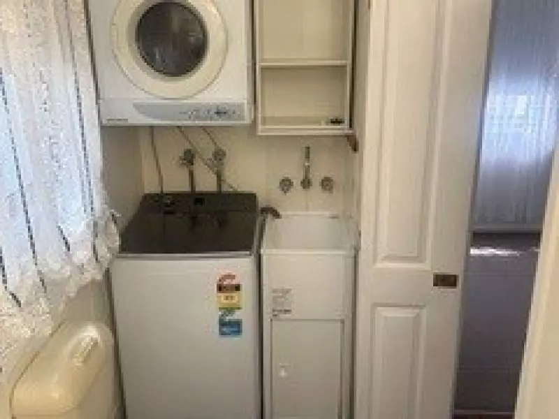 A Cozy Home in a Quiet Gated Community