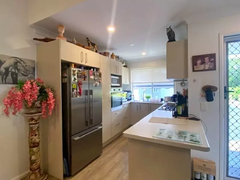 Perfect Home With The Lot!