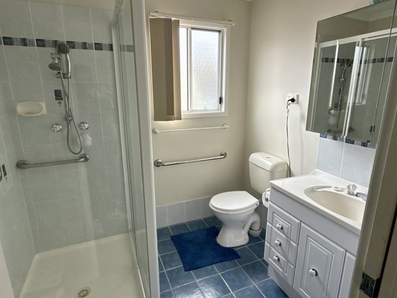 Rare Waterfront Oppourtunity