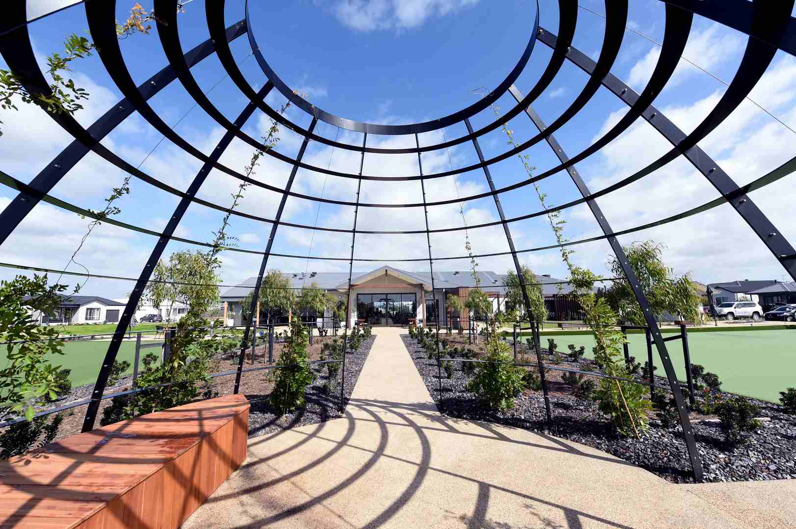 Lifestyle Kaduna Park - Experience a beautiful blend of laid-back ease and a vibrant, friendly community that’s sure to please! Downsize to a place for every pace.