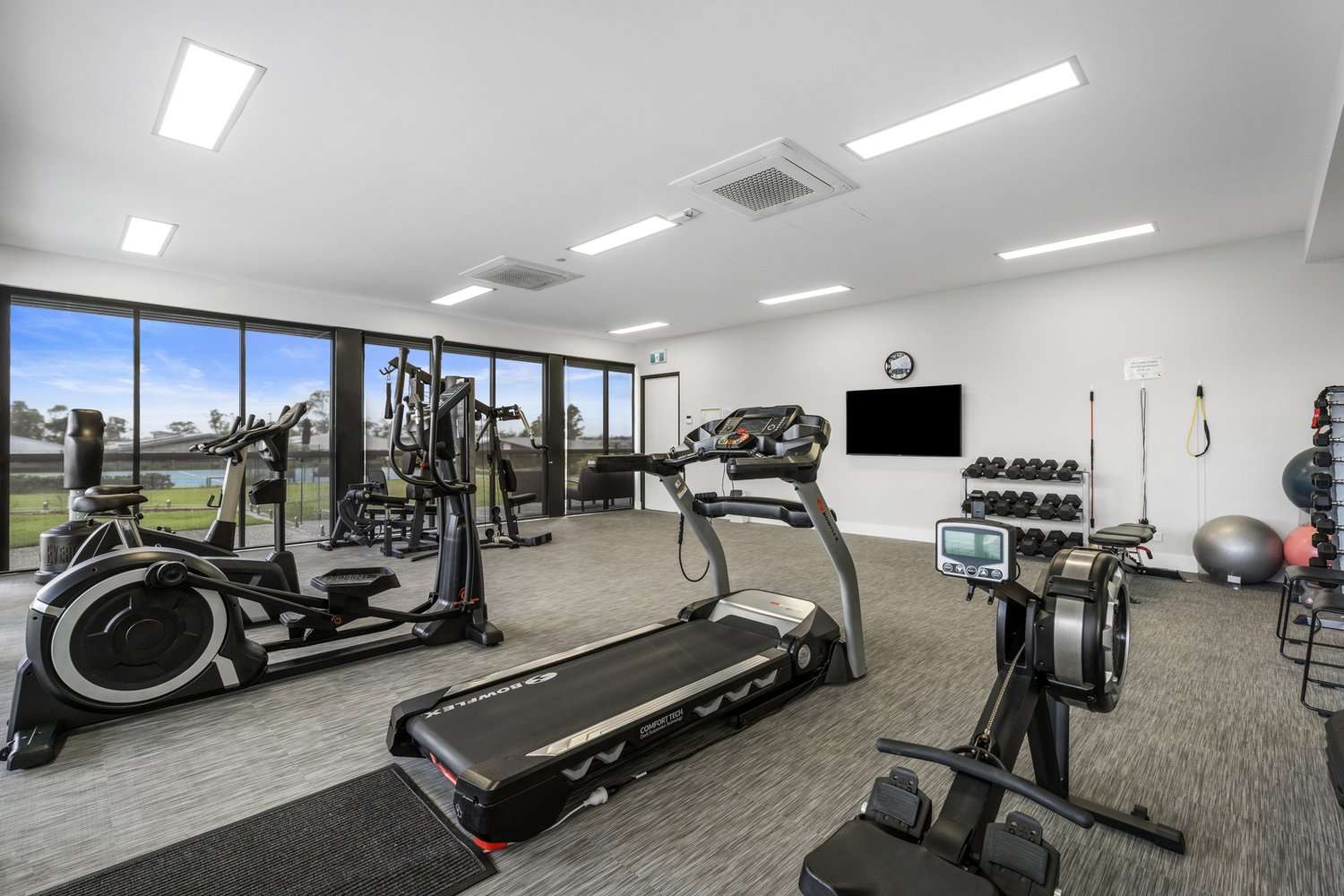 Spacious Living with Tranquil Bushland and River Views