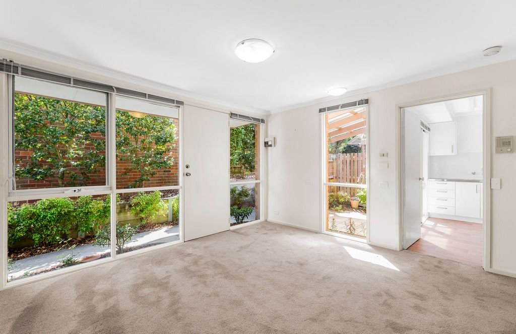 Maranoa Close Retirement Village, Freehold Strata Title unit. 