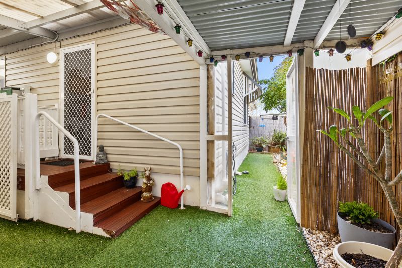 Vibrant Gardens & Beautifully Maintained Home !