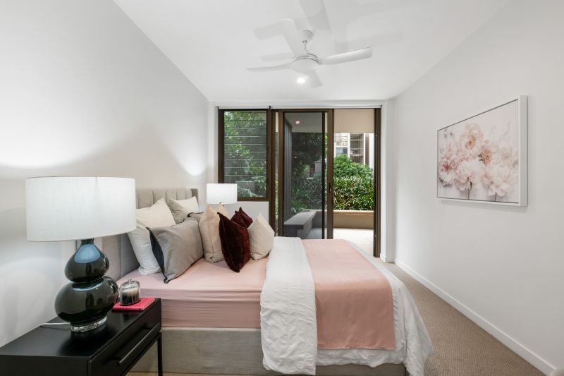Ground Floor Garden Sanctuary with Expansive North-East Terrace