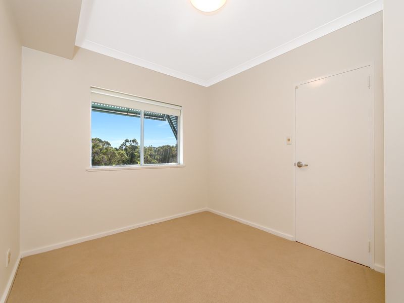 A sun-filled one-bedroom apartment - Price is hard to believe!  Last 1 bedroom apartment available at Moline Village 
