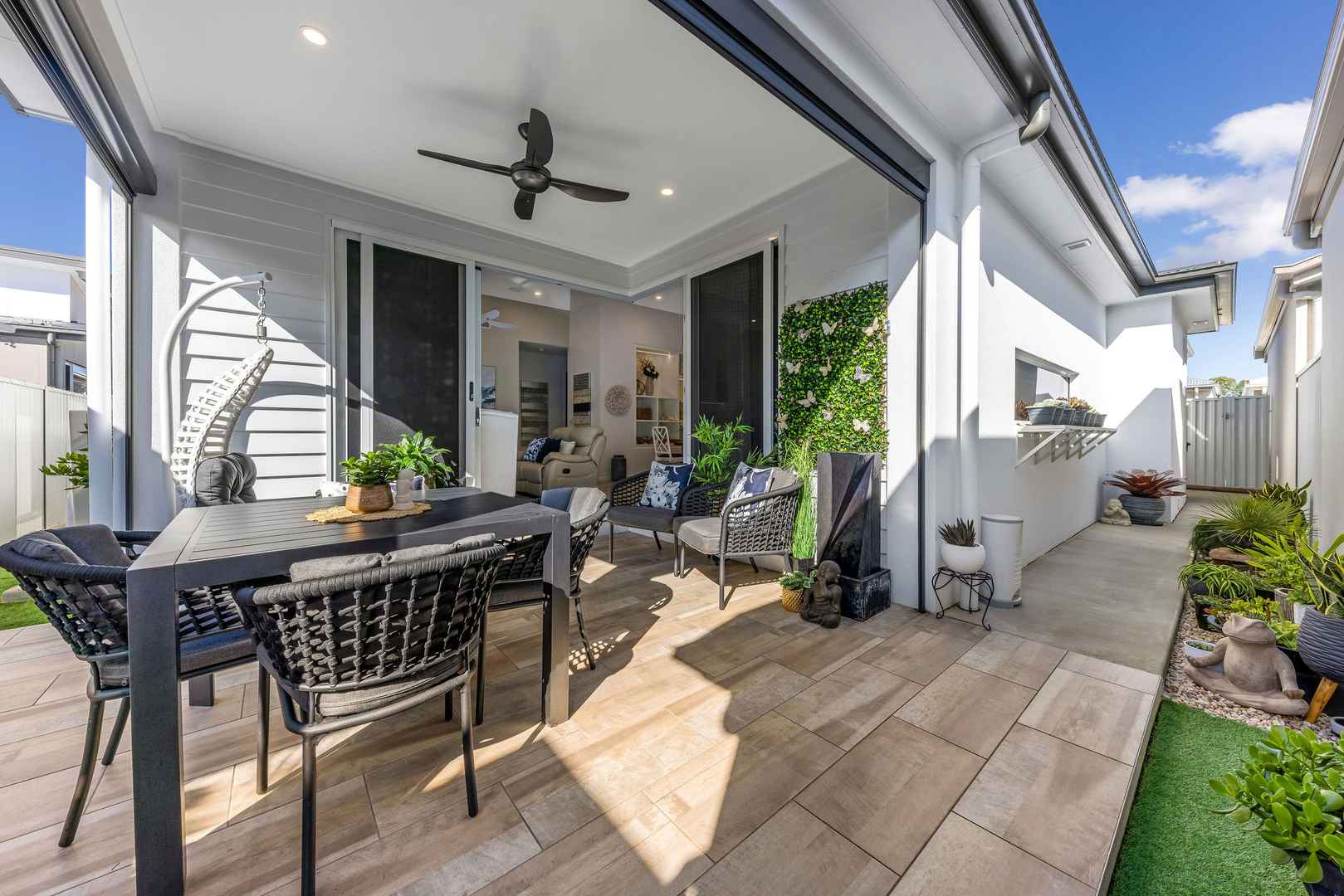 Downsize & Embrace the FULLEST of Lifestyles! Villa 60 GemLife