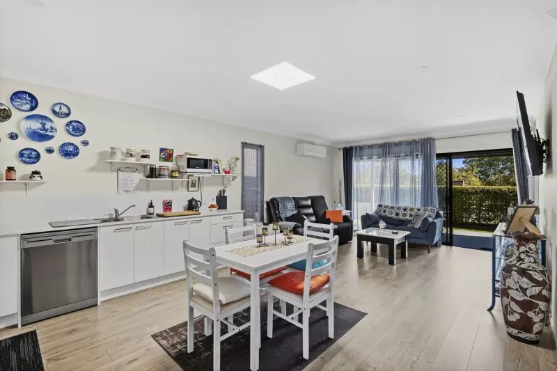 Private Parkside Haven - Quiet Location