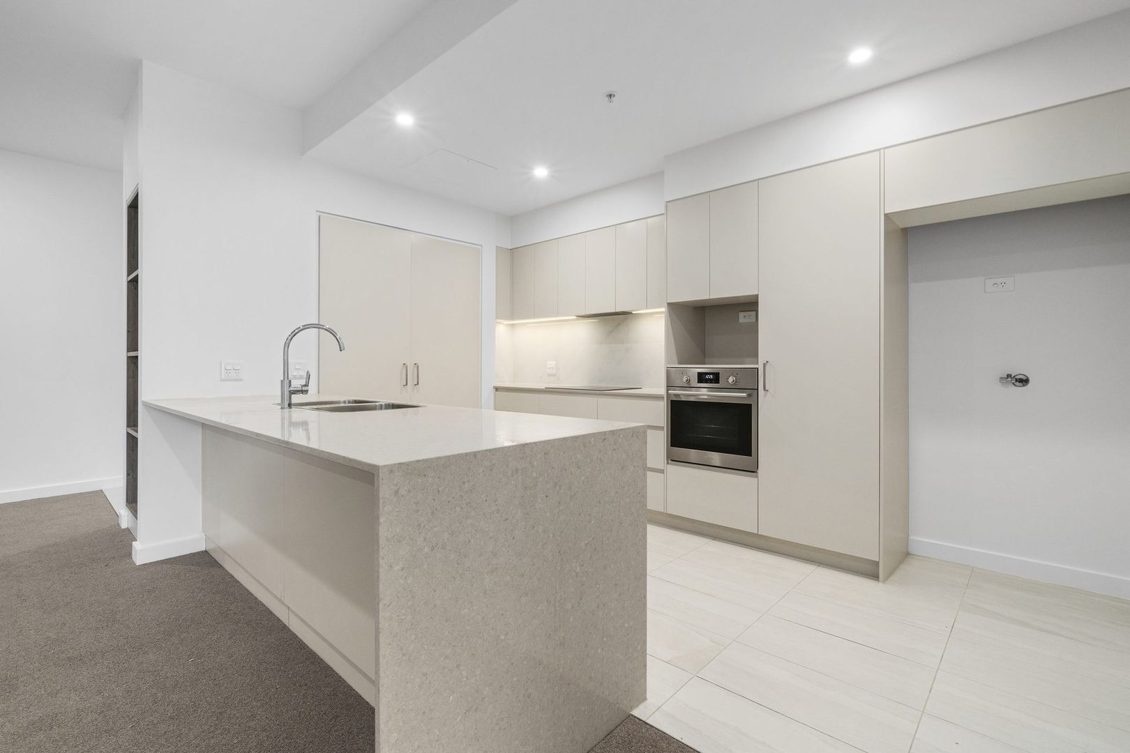 Spacious Living, Second Floor Position