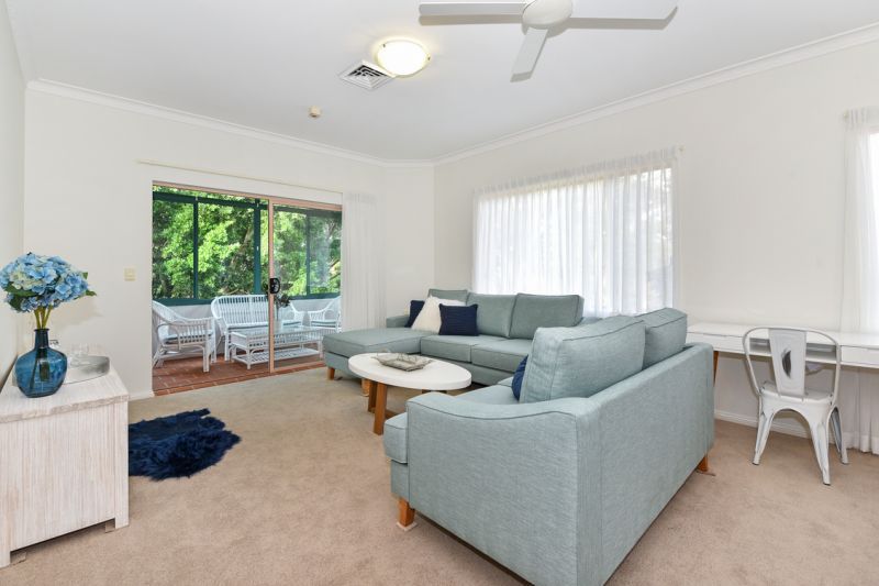 Spacious, first floor 2 bedroom apartment