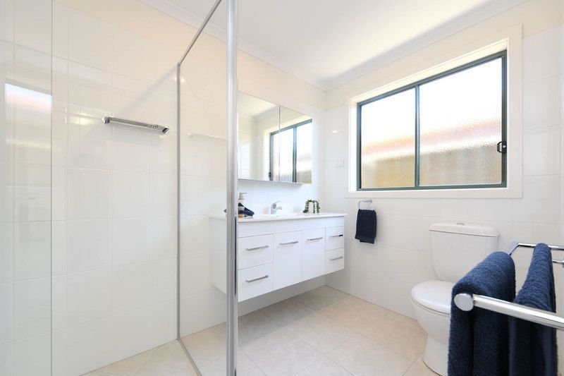 Stunning modern interior renovations in this spacious contemporary unit.