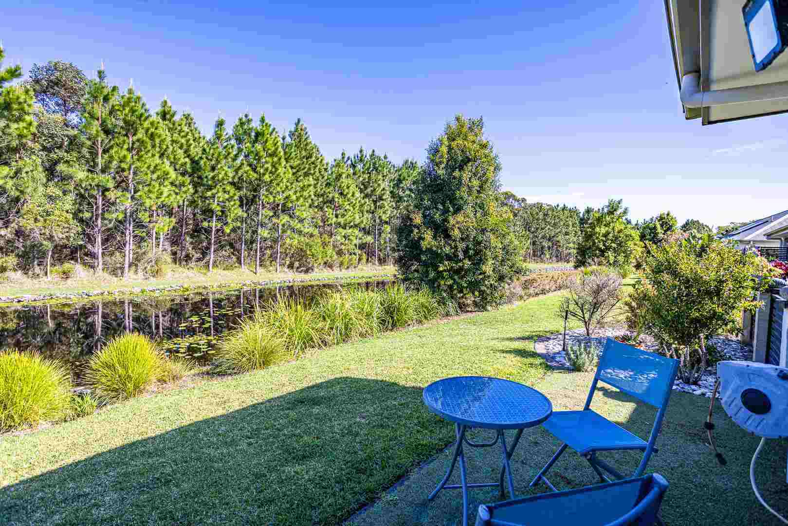 Renoir III by Palm lake Resort Tea Gardens