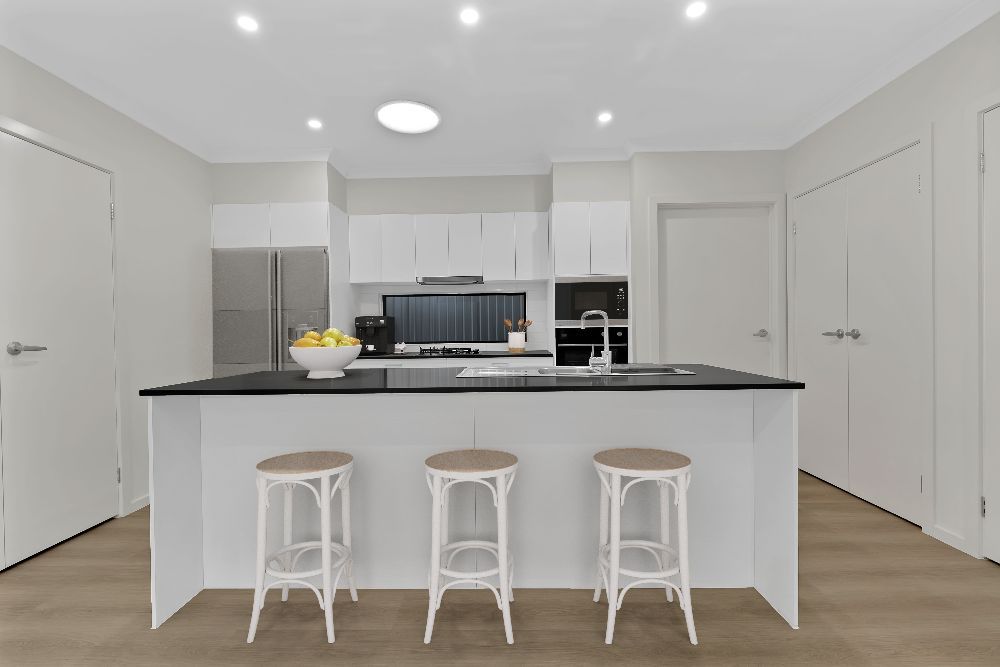 93/5 Harmony Chase, Clyde North