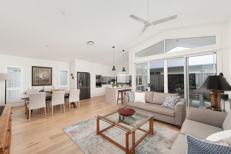 Beautiful and Spacious Home in a Great Location!