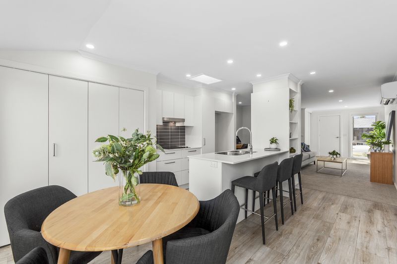 Modern Light-Filled Unit with Study and Stylish Finishes