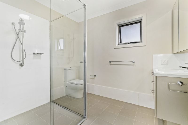 258/100 Gilchrist Drive, Campbelltown