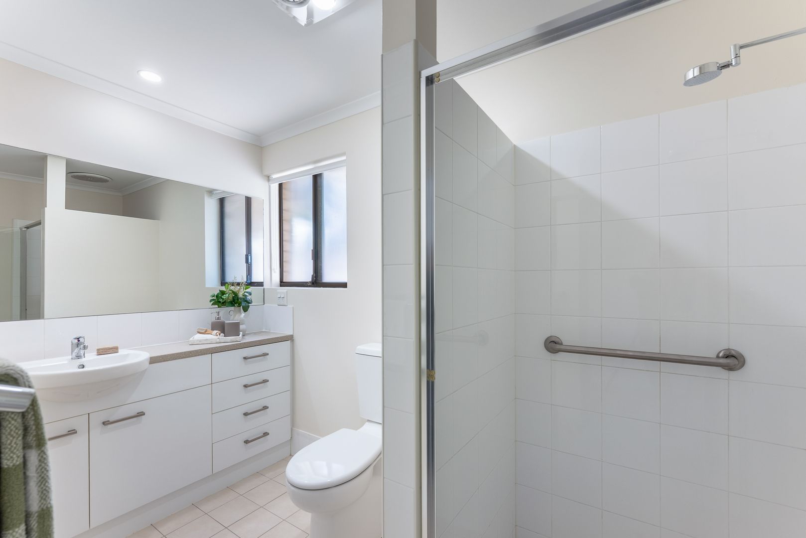 Are You Aged 65 Years Or Older And No Longer Working Full Time ? Discover Modern Retirement Living in Prospect