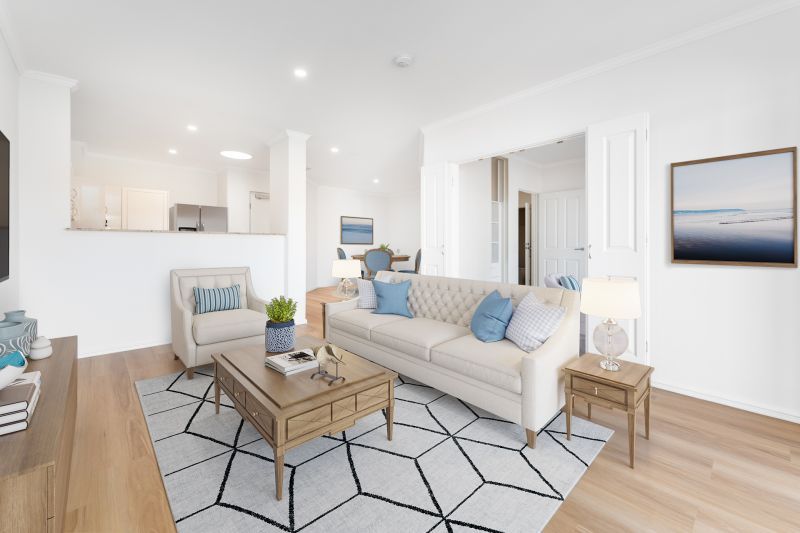 Enclosed Balcony with Beautiful Views