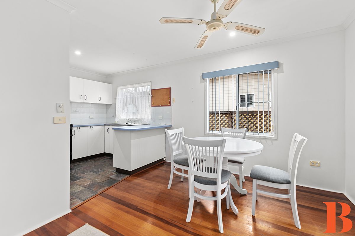 Spacious Ranch Style Village Home - Accross the street from Shopping and Medical 
