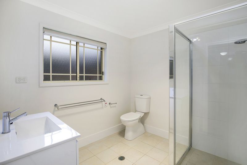 Sunlit Villa with Expansive Outdoor Living