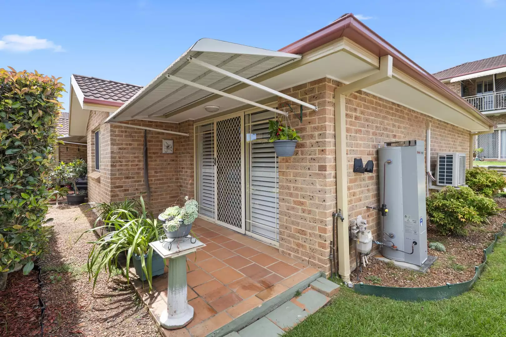 One Of The Best Villas In Mountainview Retreat!     