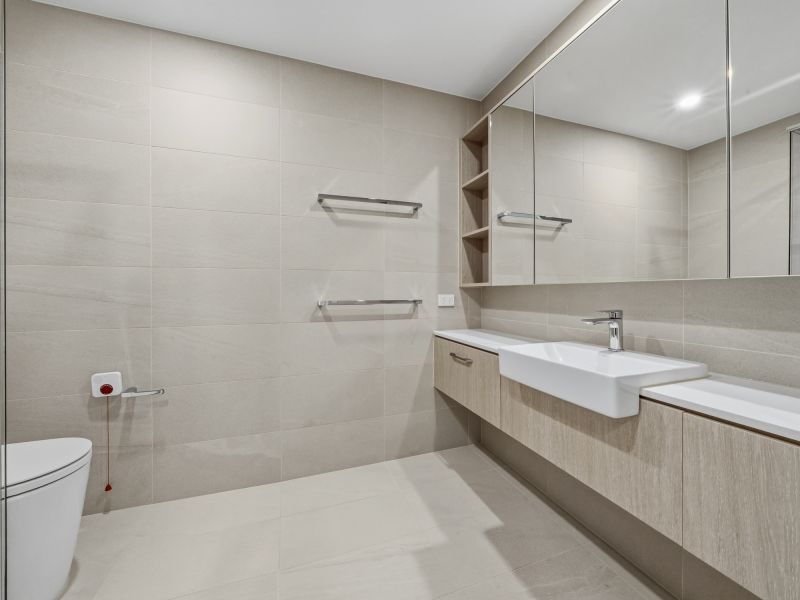 Brand New Luxury Living
