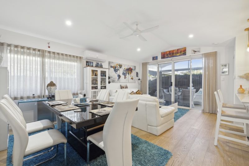 Vibrant Two-bedroom Home