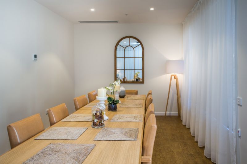 Effortless Retirement Living in a Modern 3-Bed Apartment