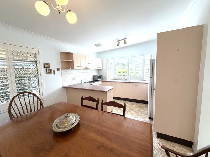 Open Plan Living in a Great Location
