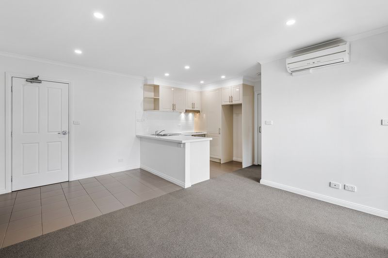 Sunlit East-Facing Retreat at Lexington Gardens