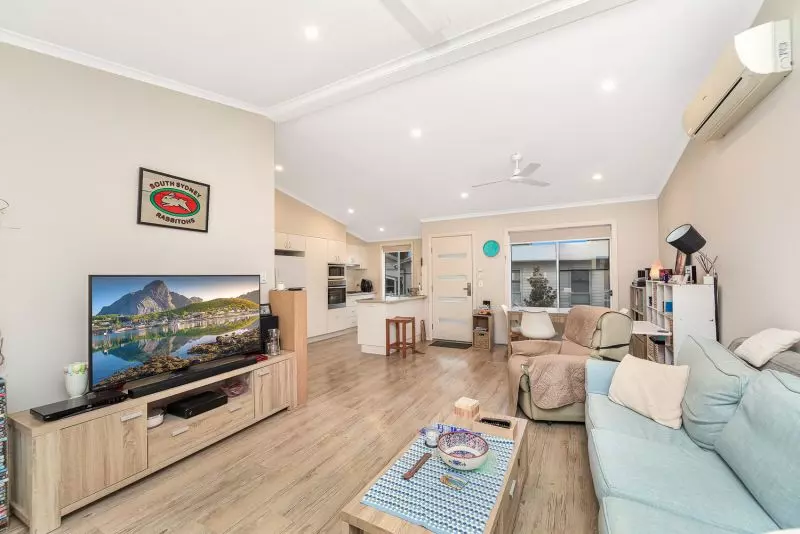 Easy, Community Living