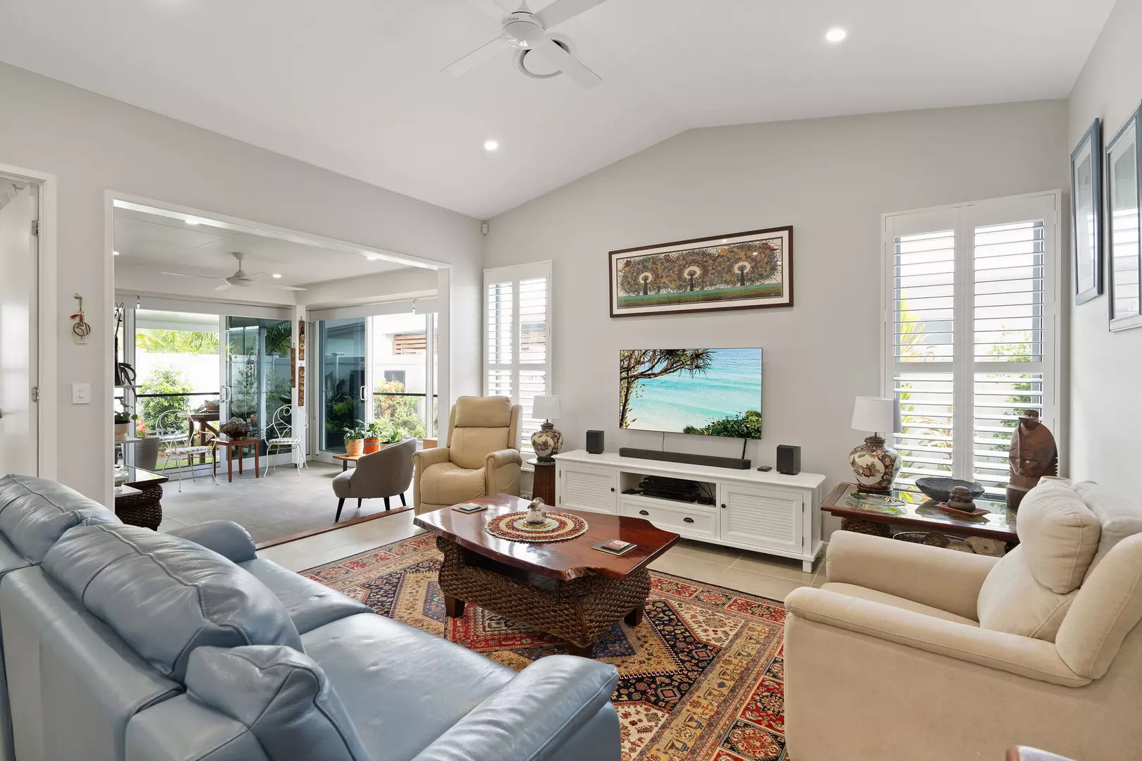 Dominica by Palm Lake Resort