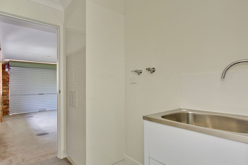 145/1 Cape Hawke Drive, Forster