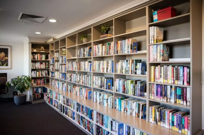 Lifestyle Communities Seasons - Charming ranch-style home