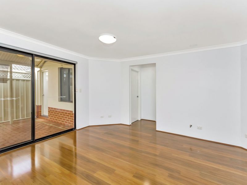 ARCADIA WATERS MADDINGTON - This Property Is Sure To Impress...