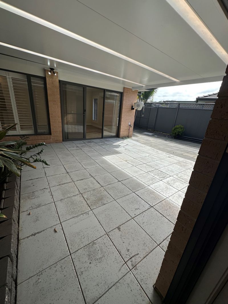 [UNDER OFFER] Spacious 2 bedroom villa with double garage at Sienna Grange